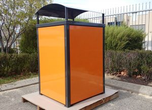 Woodlands Landsdale Litter Receptacle