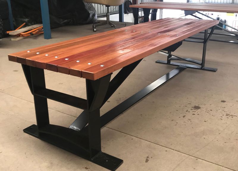 Woodlands Aztec Bench