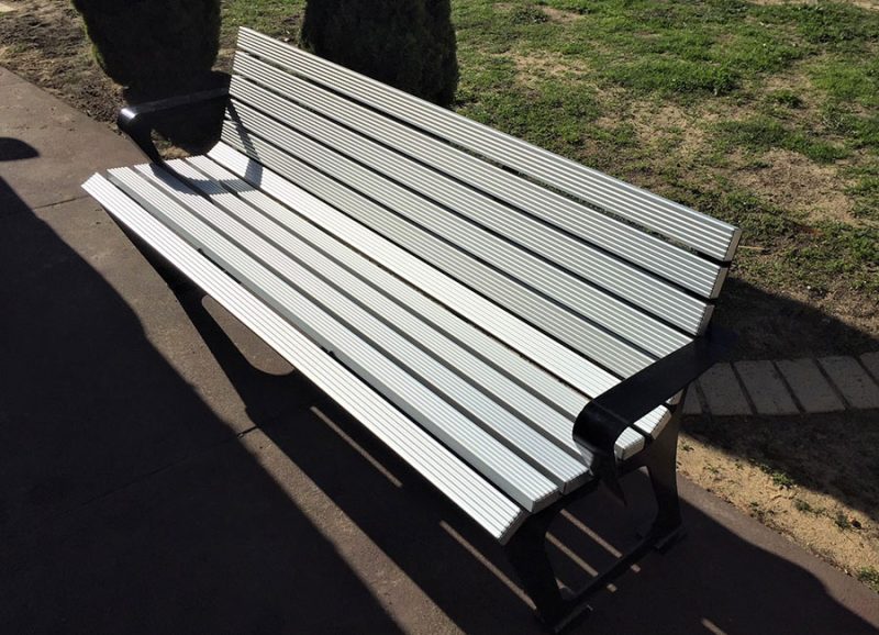 Woodlands Boyd Seat with armrests - Image 6
