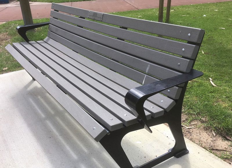 Woodlands Boyd Seat with armrests - Image 5