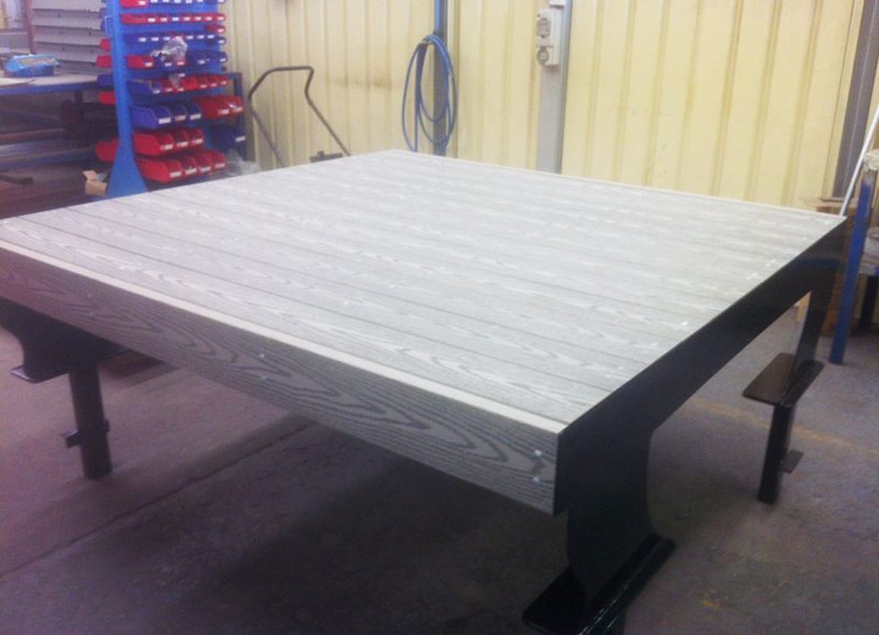 Woodlands-Platform Bench