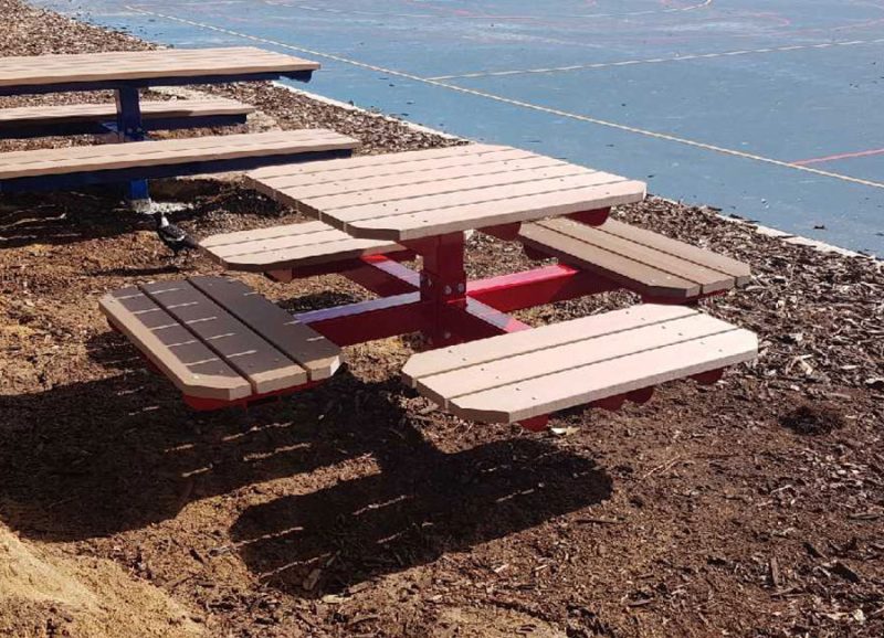 Woodlands Sunrise setting - 4 seat option