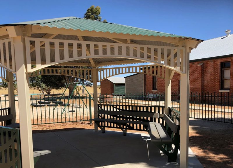 Woodlands Custom optioned 4m Gazebo - Image 3